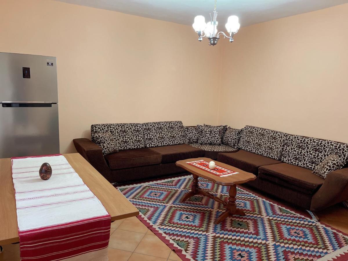 Vila 8 Krujë Esterno foto